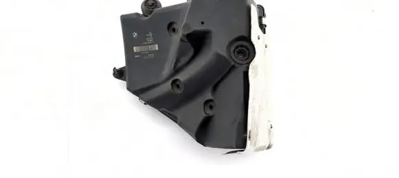BMW 1 F20 F21 Air intake duct part 10737810