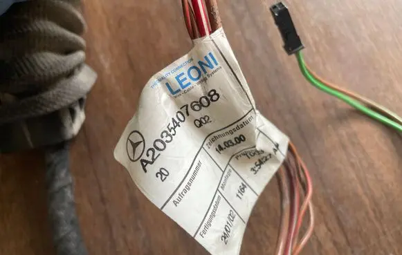 Mercedes-Benz C W203 Front door wiring loom A2035407608