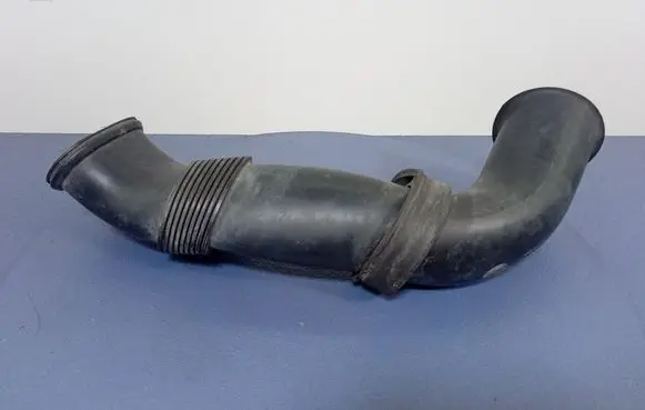 Porsche Cayenne (9PA) Air intake hose/pipe 7L5128752