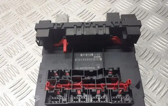 Audi A3 S3 8P Other control units/modules 8P0907279A