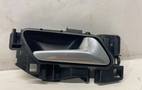 Peugeot 3008 II Rear door interior handle 98201552