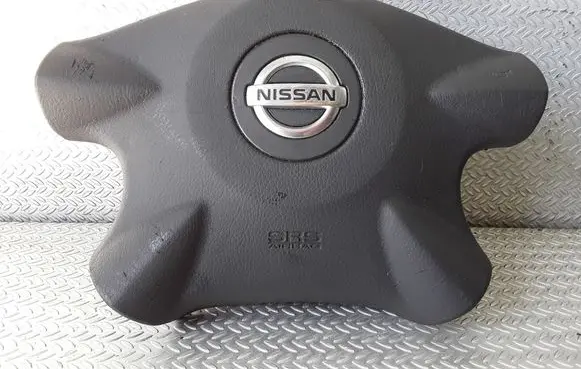 Nissan Almera Tino Steering wheel airbag