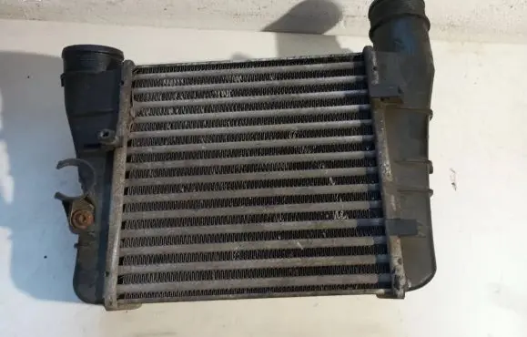 Audi A4 S4 B7 8E 8H Intercooler radiator 8E0145805AA