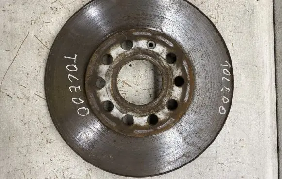 Seat Toledo III (5P) Front brake disc