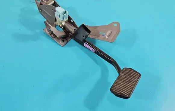 Ford Escape III Pedal assembly AV61-2467-GB IMPRK1417002