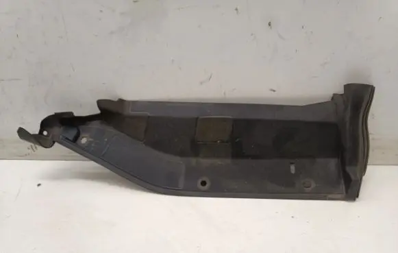 Audi A3 8Y Fender end trim 8Y0821170