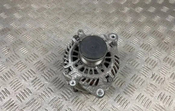 Subaru Forester SJ Generator/alternator 23700AB030