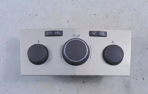 Opel Astra H Air conditioning/heating control unit 13274232