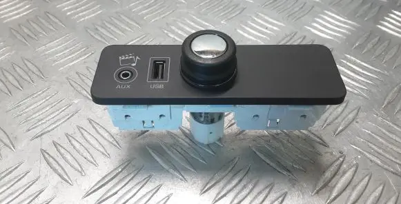 USB socket connector