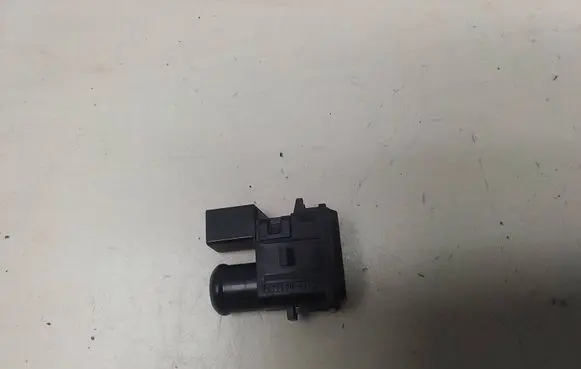 Toyota Avensis T250 Interior temperature sensor 0775004682