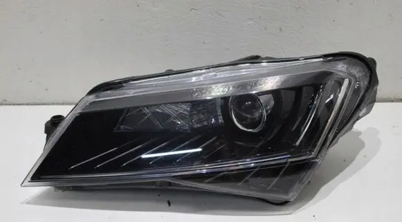 Skoda Superb B8 (3V) Headlight/headlamp