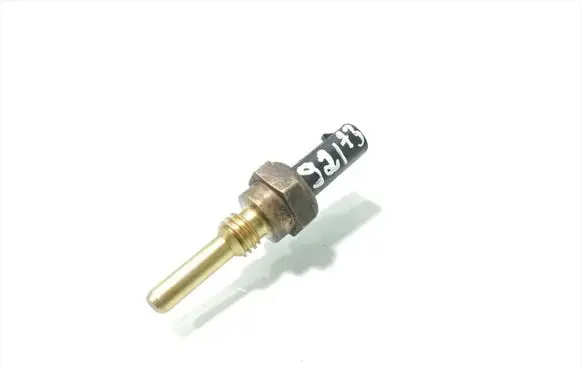 Land Rover Discovery 4 - LR4 Coolant temperature sensor G4D312C538AA