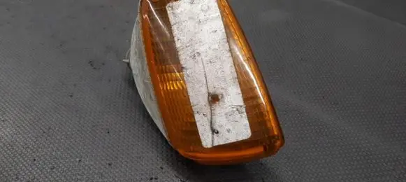 Volkswagen Polo II 86C 2F Front indicator light 867953050