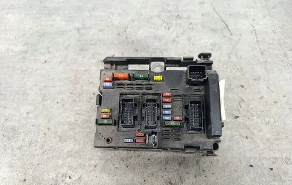 Peugeot 307 CC BSM Control unit 