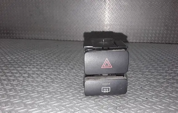 Toyota Corolla Verso E121 Hazard light switch 153644