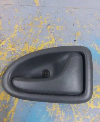 Renault Scenic I Front door interior handle 7700423888 7700415975 96012101