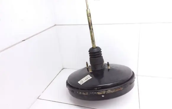Ford Mondeo Mk III Brake booster 1S712B195AF 0204021868 103282