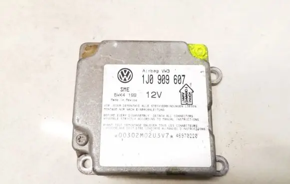 Volkswagen PASSAT B5 Airbag control unit/module 1J0909607 5WK4199