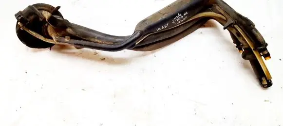 Volkswagen Polo III 6N 6N2 6NF Fuel tank filler neck pipe 6N0201135