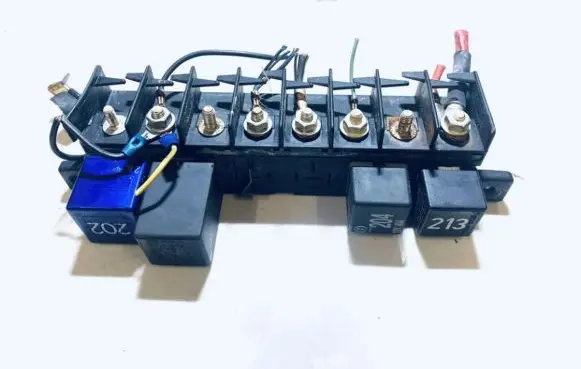 Audi A6 S6 C4 4A Fuse box set 4a0941622