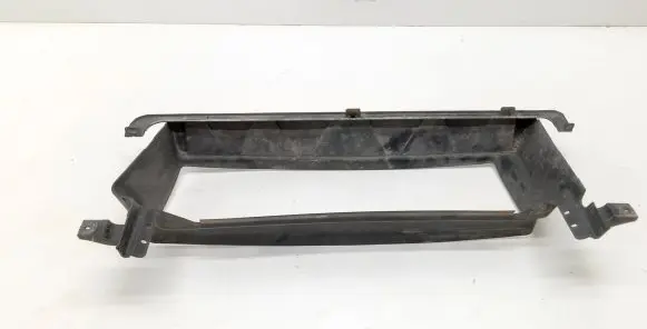 Volvo V50 Intercooler air guide/duct channel 30678473
