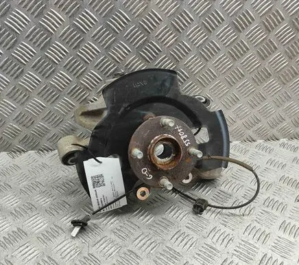Mazda MX-5 ND Rear wheel hub N2432611XB