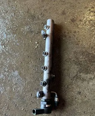 Mercedes-Benz ML W164 Fuel main line pipe A6420700495