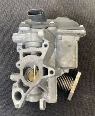 Mercedes-Benz E W213 EGR valve
