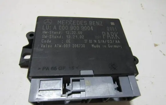 Mercedes-Benz C W205 Parking PDC control unit/module A0009009004