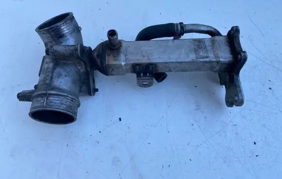 Volvo S80 EGR valve cooler 30637142