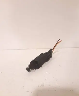 Volkswagen Golf III Brake pedal sensor switch 191945515A