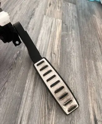 Porsche Cayenne (92A) Accelerator throttle pedal 7L0723507D 6PV00802624