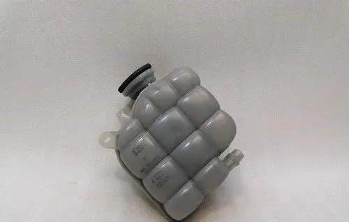 Audi E-tron GT Coolant expansion tank/reservoir 9J1121407A