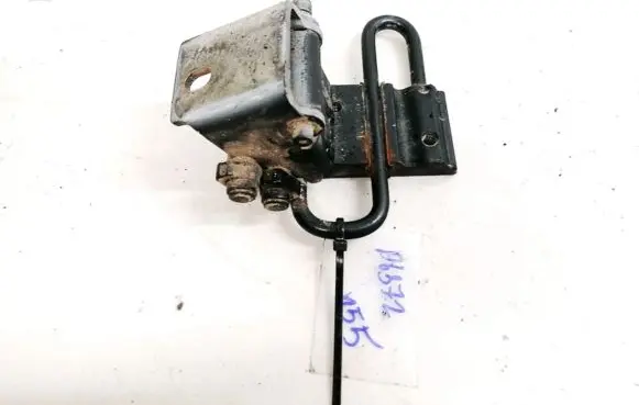 Audi A6 S6 C5 4B Rear door lower hinge 4B0833412B
