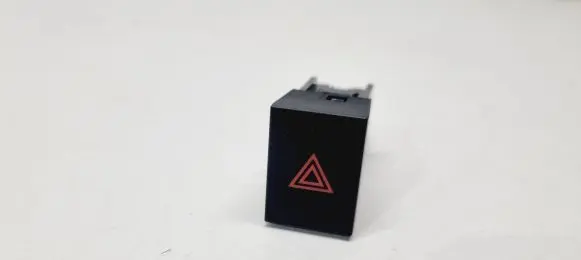 Nissan Qashqai J12 Hazard light switch 252906RA0A