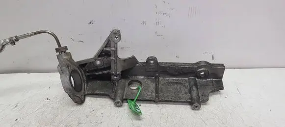 Mercedes-Benz CLA C117 X117 W117 EGR valve cooler bracket A6511420200