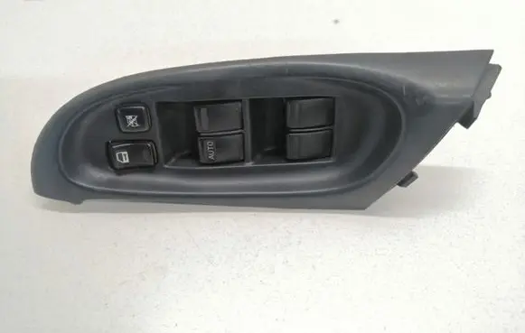 Nissan Almera Tino Electric window control switch 80961