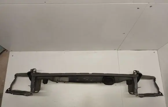 Volvo V50 Top upper radiator support slam panel