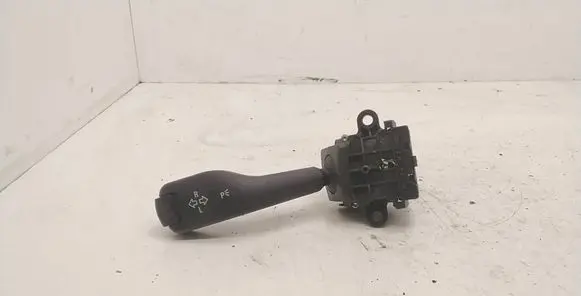 BMW X5 E53 Indicator stalk 8363668M 01104010