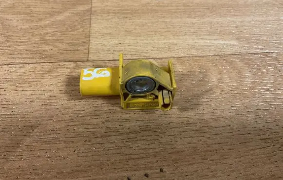 Mercedes-Benz E W212 Airbag deployment crash/impact sensor A2128210351 5WK44109