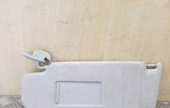 Skoda Octavia Mk2 (1Z) Sun visor 1Z0857551H