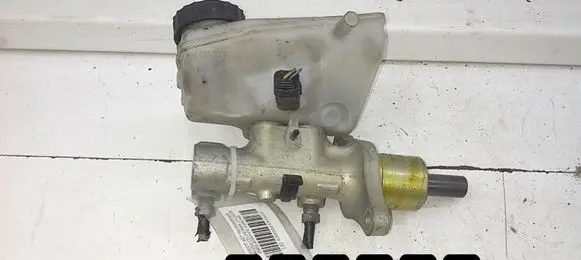 Peugeot 607 Master brake cylinder