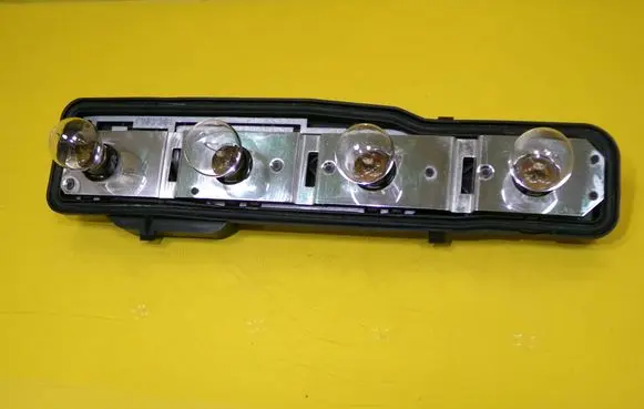 Opel Astra G Tail light bulb cover holder 393203