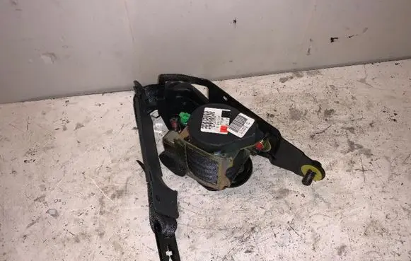 Volvo XC90 Front seatbelt 601239200 D2519