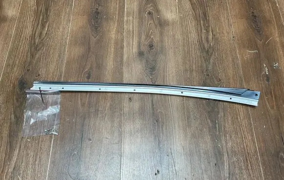 Mercedes-Benz SL R129 Windshield trim 1296900239 A1296900239