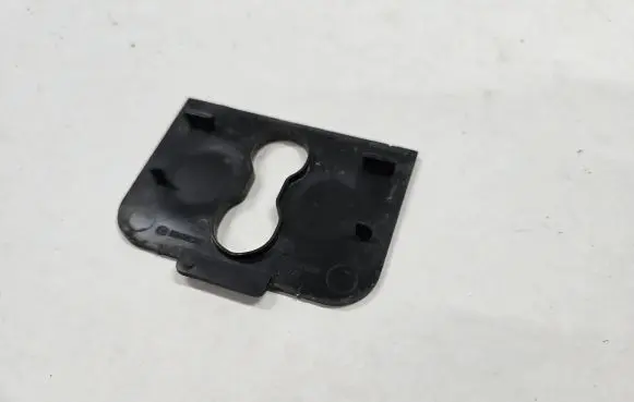 Mazda CX-7 Tailgate/boot lid lock trim EG2168894 K3006
