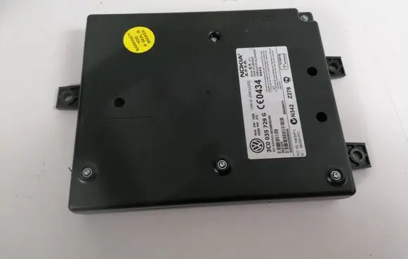Volkswagen PASSAT B6 Bluetooth control unit module 3C0035729G