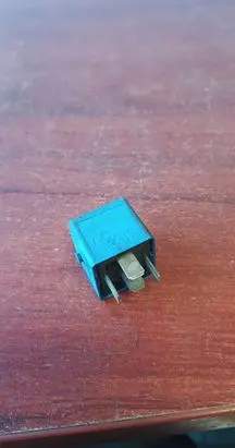 BMW 7 E38 Other relay 8364581