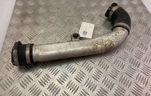 Mercedes-Benz GLC X253 C253 Intercooler hose/pipe A6510905337