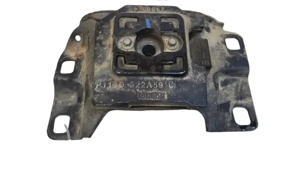 Volvo V50 Engine mount bracket 4N517M121 5M517M121